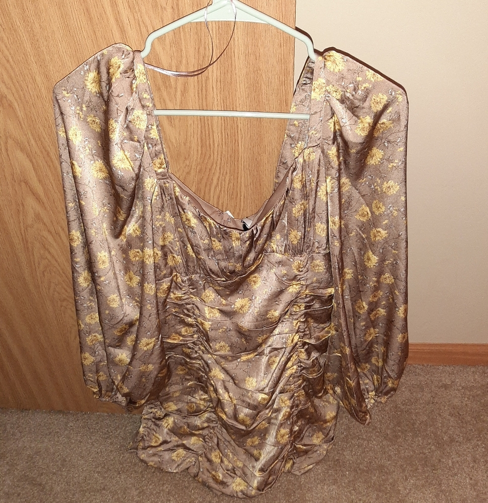 Taupe yellow floral ruched dress